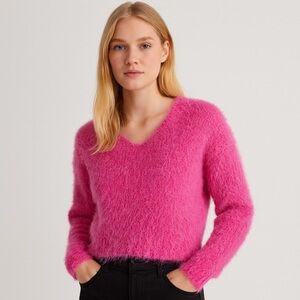 fFuffy neon pink sweater by freshman
size medium